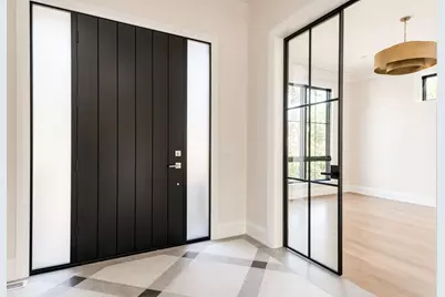 900 S Colfax Avenue, Elmhurst, IL 60126 - Photo 3