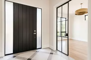 900 S Colfax Ave, Elmhurst, IL 60126 - Photo 3