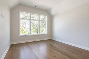 900 S Colfax Ave, Elmhurst, IL 60126 - Photo 31