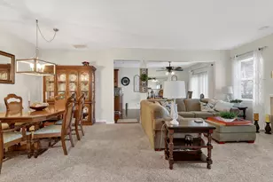 21521 W Juniper Ct, Plainfield, IL 60544 - Photo 9