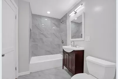 7825 S Ingleside Avenue, Chicago, IL 60619 - Photo 5