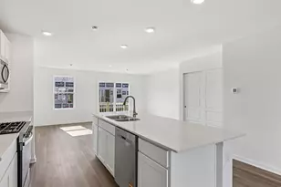 1391 Oakfield Ln, Pingree Grove, IL 60140 - Photo 5