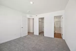 1393 Oakfield Ln, Pingree Grove, IL 60140 - Photo 19