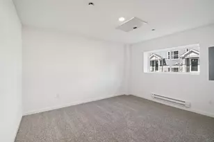 1393 Oakfield Ln, Pingree Grove, IL 60140 - Photo 35