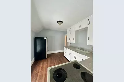 914 Garfield Avenue #2, Belvidere, IL 61008 - Photo 7