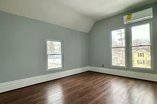 914 Garfield Ave, Belvidere, IL 61008 - Photo 9