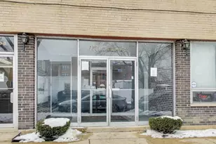 7200 N Claremont Ave, Chicago, IL 60645 - Photo 3