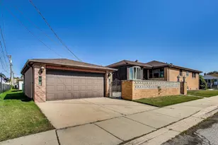 5700 N Orange Ave, Chicago, IL 60631 - Photo 25