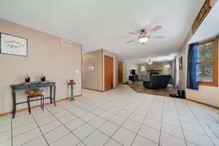 5304 E Hubbard Trail, Byron, IL 61010 - Photo 11