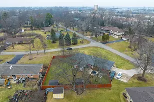 6 Patricia Ln, Prospect Heights, IL 60070 - Photo 3