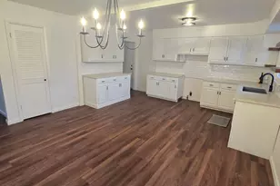 2514 W Nottingham Pl, Peoria, IL 61614 - Photo 5