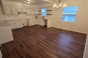 2514 W Nottingham Pl, Peoria, IL 61614 - Photo 11