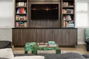 1448 W Erie St, Chicago, IL 60642 - Photo 15