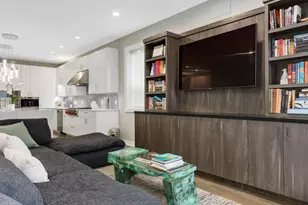 1448 W Erie St, Chicago, IL 60642 - Photo 13