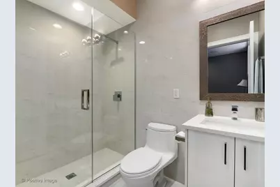 1448 W Erie Street #1, Chicago, IL 60642 - Photo 27