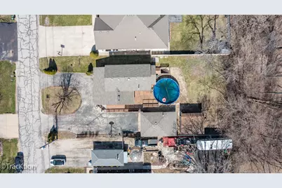 8829 Skyline Drive, Burr Ridge, IL 60527 - Photo 29