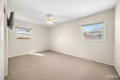 [Address not provided], Winfield, IL 60190 - Photo 15