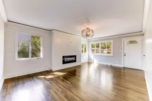 2859 Stafford Dr, Markham, IL 60428 - Photo 3