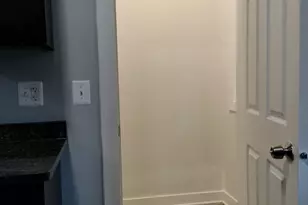 6601 S Bishop St, Chicago, IL 60636 - Photo 13