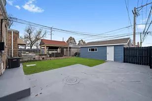 3542 W 77th St, Chicago, IL 60652 - Photo 25