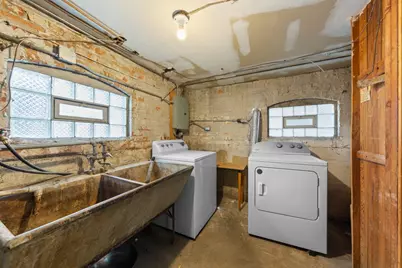 8142 S Yates Boulevard, Chicago, IL 60617 - Photo 21