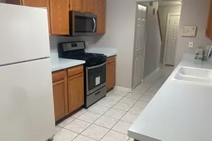 1093 Symphony Dr, Aurora, IL 60504 - Photo 7