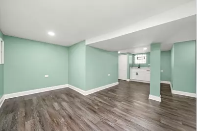 10436 S Eberhart Avenue, Chicago, IL 60628 - Photo 19