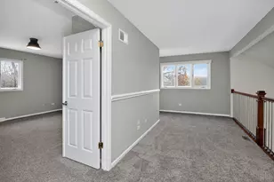 806 Hillview Dr, Lemont, IL 60439 - Photo 19