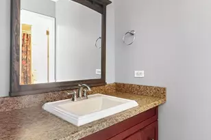 806 Hillview Dr, Lemont, IL 60439 - Photo 17