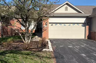 754 River Pl Dr, Bourbonnais, IL 60914 - Photo 1