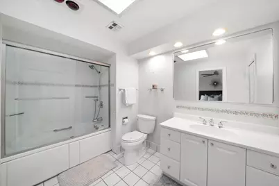 5238 Pratt Avenue, Skokie, IL 60077 - Photo 21