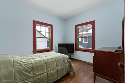 12 N Du Bois Avenue, Elgin, IL 60123 - Photo 11