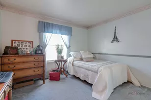 1157 Middlebury Ln, Wheeling, IL 60090 - Photo 13