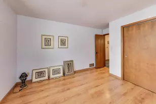 3409 W Bretons Dr, McHenry, IL 60050 - Photo 15