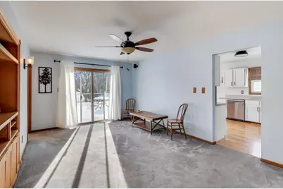 3409 W Bretons Drive, McHenry, IL 60050 - Photo 9