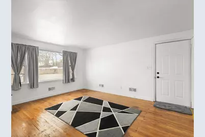 4381 Safford Road, Rockford, IL 61101 - Photo 5