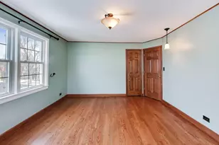 6230 N Troy St, Chicago, IL 60659 - Photo 17