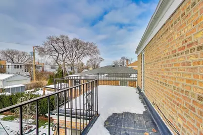 6230 N Troy Street, Chicago, IL 60659 - Photo 23