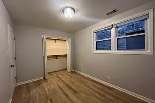 449 W 37th St, Chicago, IL 60609 - Photo 7