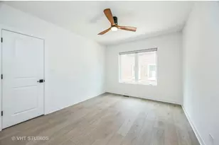 823 N La Grange Rd, La Grange Park, IL 60526 - Photo 11