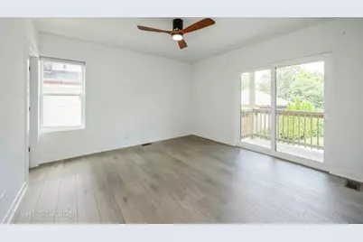 823 N La Grange Road #1, La Grange Park, IL 60526 - Photo 7