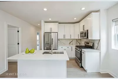 823 N La Grange Road #1, La Grange Park, IL 60526 - Photo 3