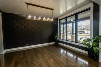 740 67th Place, Willowbrook, IL 60527 - Photo 3