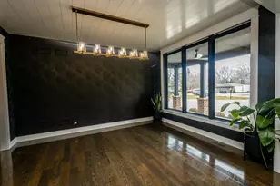 740 67th Pl, Willowbrook, IL 60527 - Photo 3