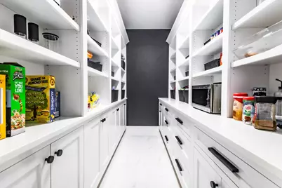 740 67th Place, Willowbrook, IL 60527 - Photo 17