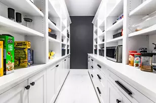 740 67th Pl, Willowbrook, IL 60527 - Photo 17