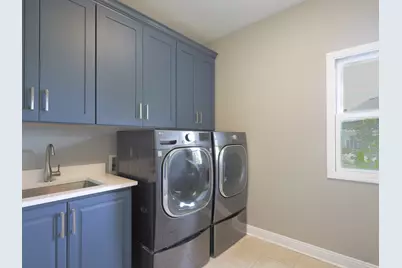 618 Pine Street, Sugar Grove, IL 60554 - Photo 13