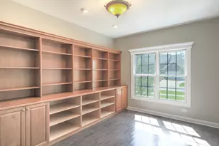 618 Pine St, Sugar Grove, IL 60554 - Photo 7