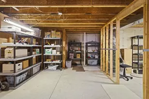 2422 Arnold Ave, Rockford, IL 61108 - Photo 25