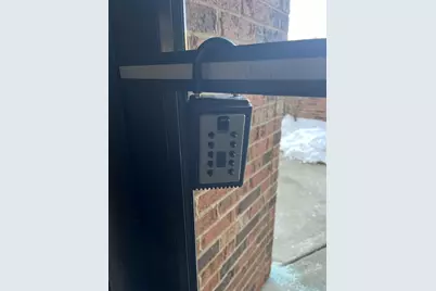 5515 Cromwell Lane #M2, Oak Forest, IL 60452 - Photo 3